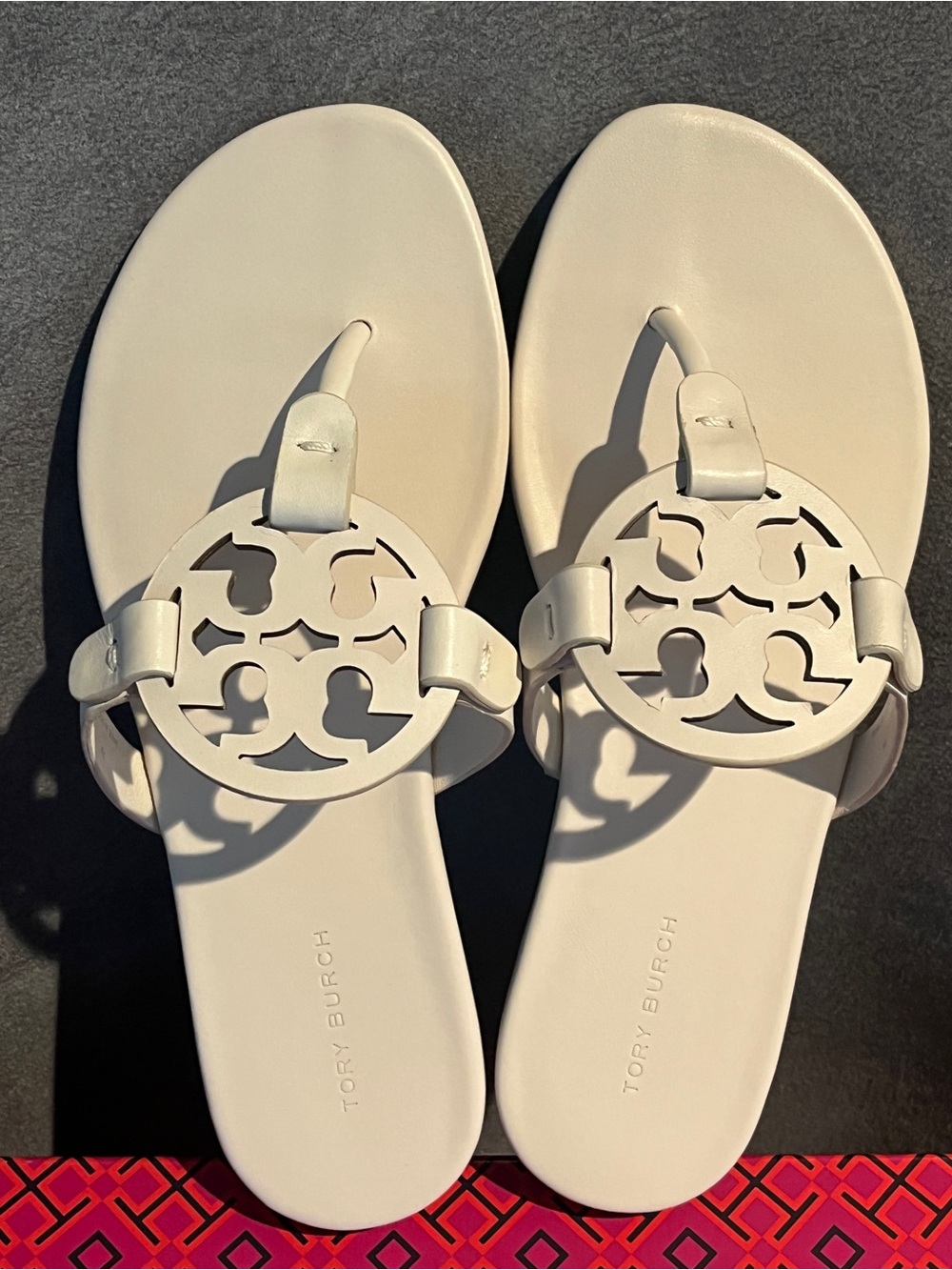 Tory Burch Women’s Miller Sandals New Ivory Size 7 US Leather - Picture 5 of 15
